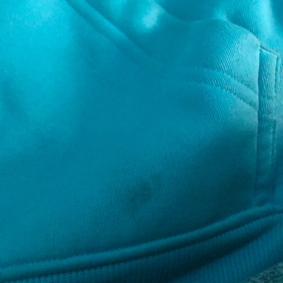 Under armor sweatshirt - Picture 8 of 11